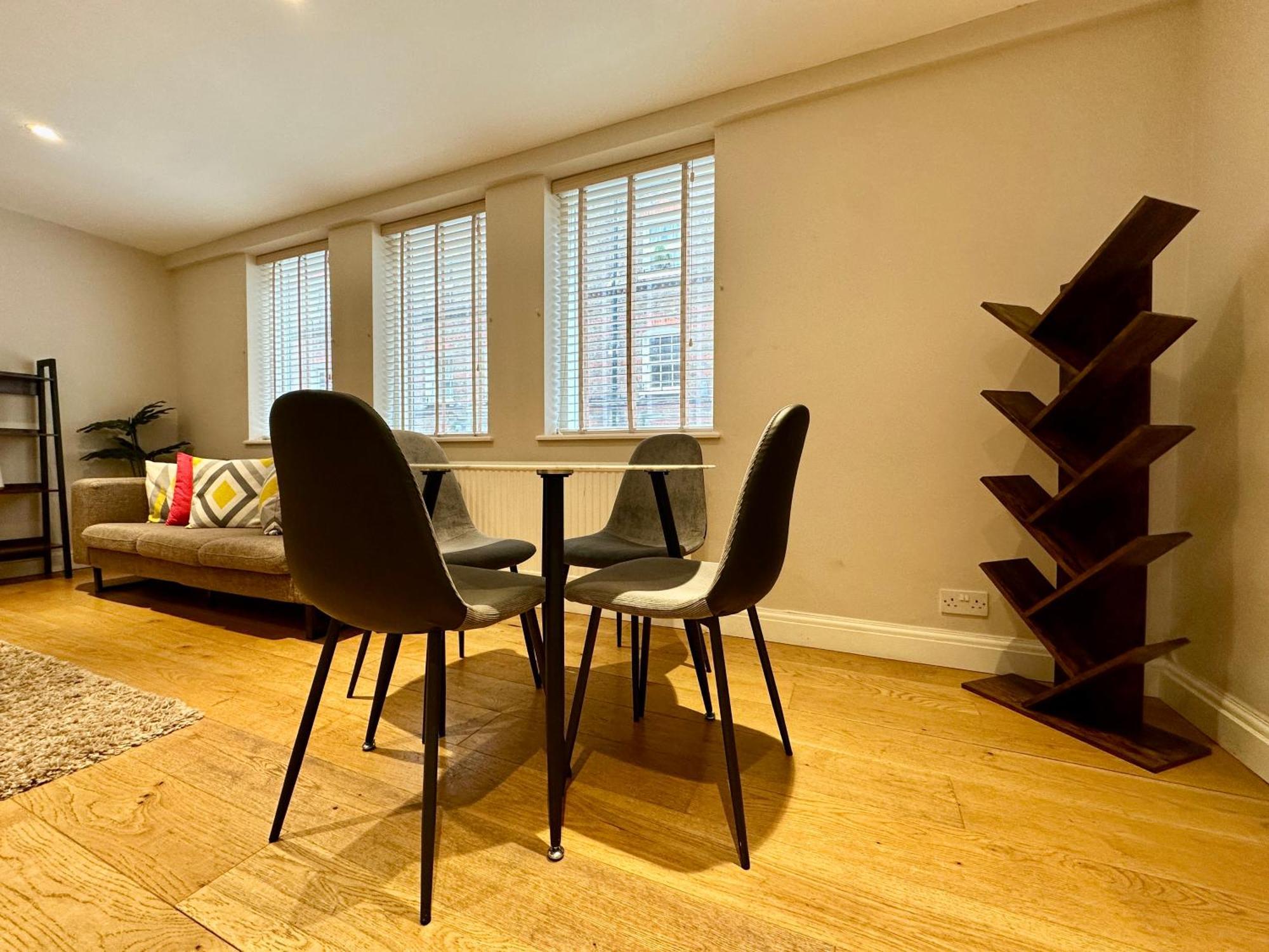 Kensington 2bed Stucco Bright Large High Ceilings - Luxurylondonstays * Londra