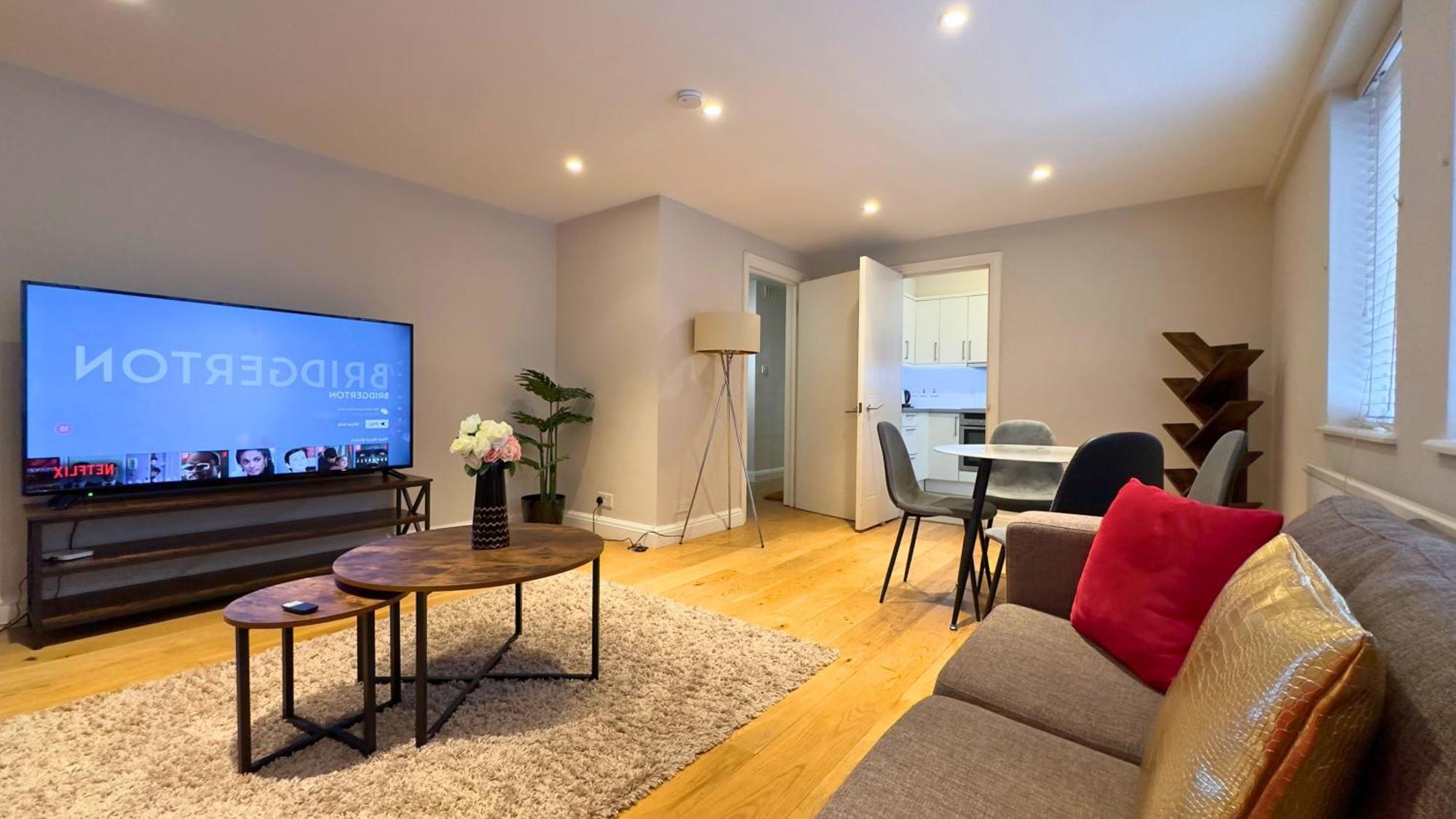 Kensington 2bed Stucco Bright Large High Ceilings - Luxurylondonstays * Londra