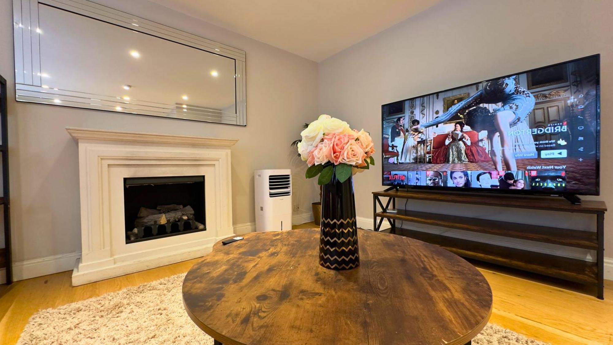 Kensington 2bed Stucco Bright Large High Ceilings - Luxurylondonstays Londra