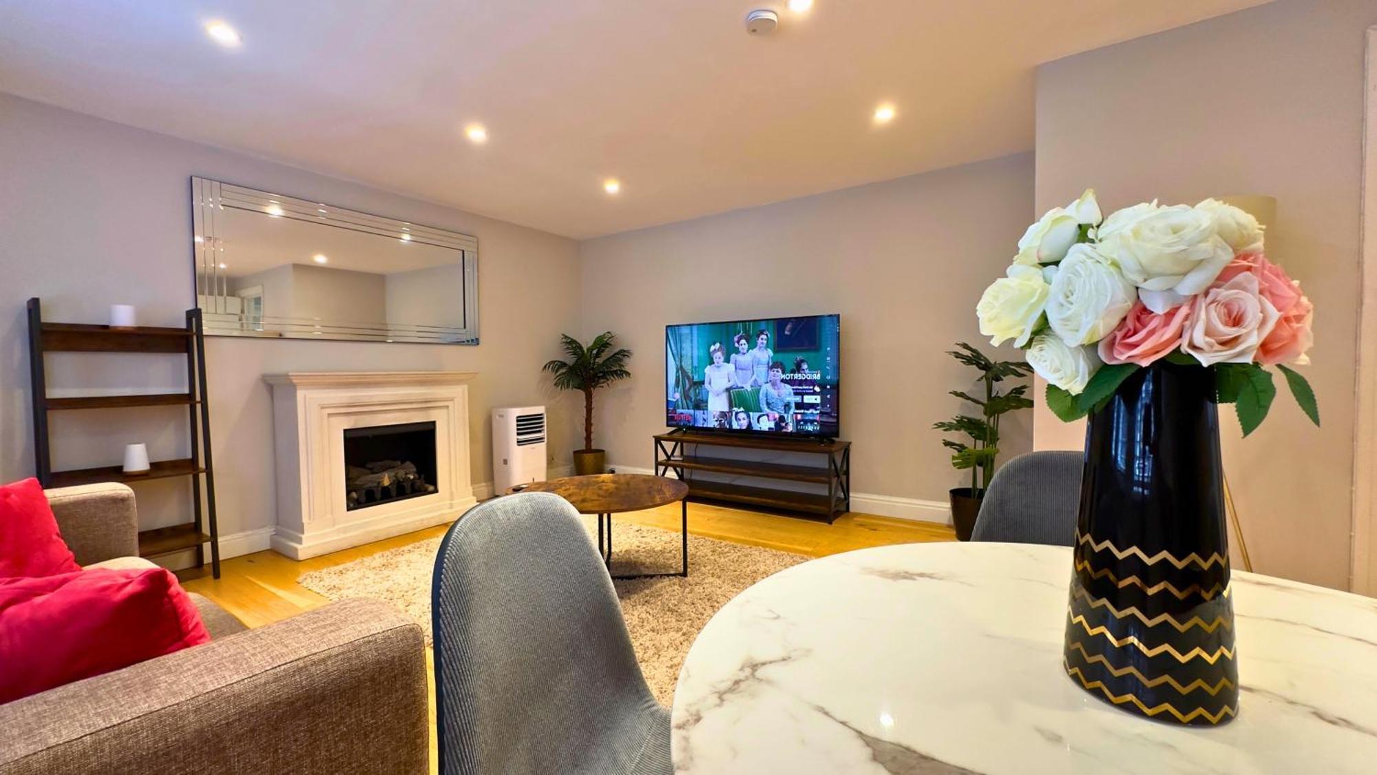Kensington 2bed Stucco Bright Large High Ceilings - Luxurylondonstays * Londra