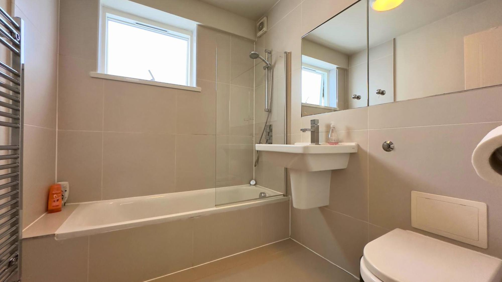 Kensington 2bed Stucco Bright Large High Ceilings - Luxurylondonstays Appartamento