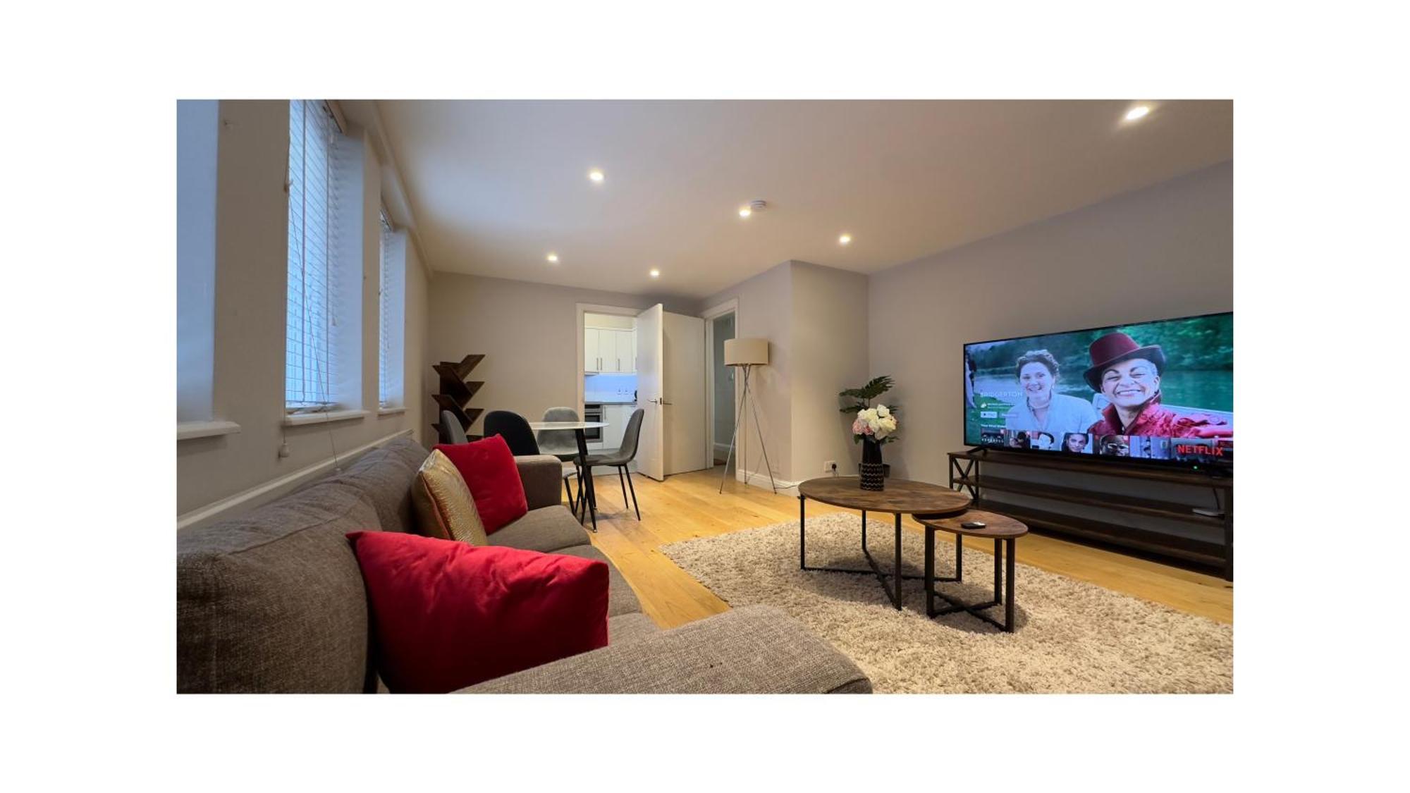Kensington 2bed Stucco Bright Large High Ceilings - Luxurylondonstays Appartamento Londra